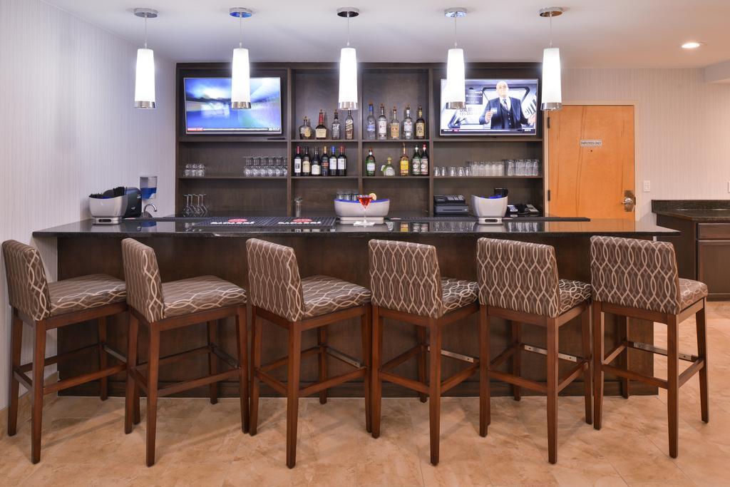 Wyndham Garden Greenville / Spartanburg Airport Bagian luar foto