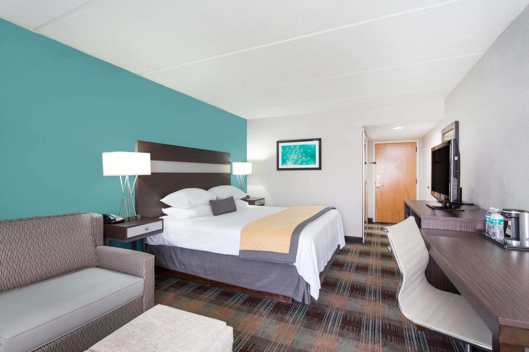 Wyndham Garden Greenville / Spartanburg Airport Bagian luar foto
