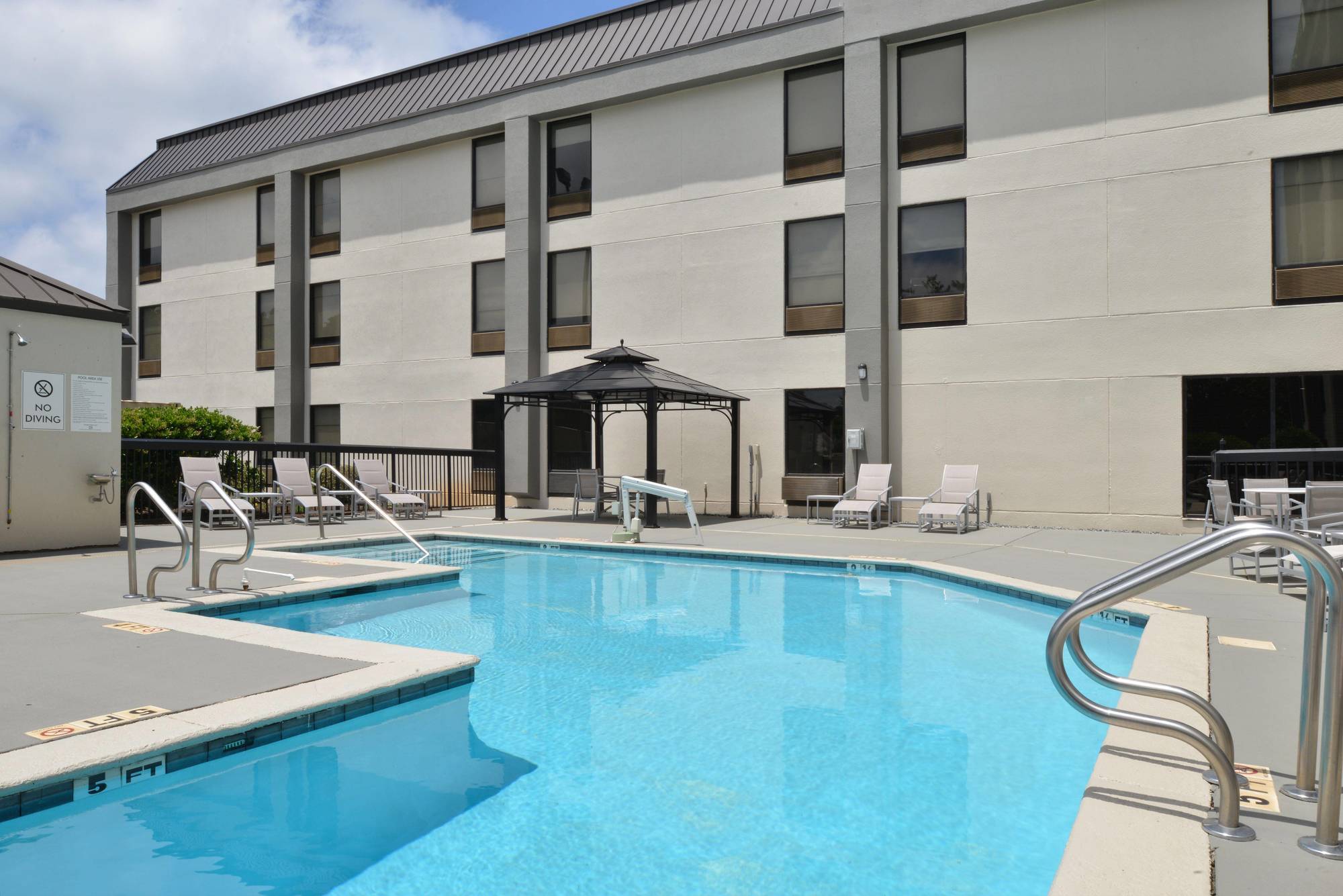 Wyndham Garden Greenville / Spartanburg Airport Bagian luar foto