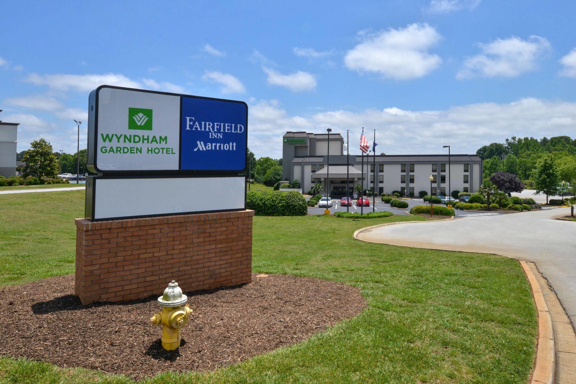 Wyndham Garden Greenville / Spartanburg Airport Bagian luar foto