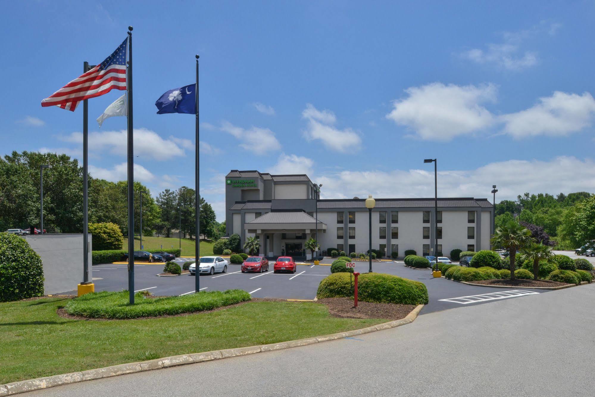 Wyndham Garden Greenville / Spartanburg Airport Bagian luar foto